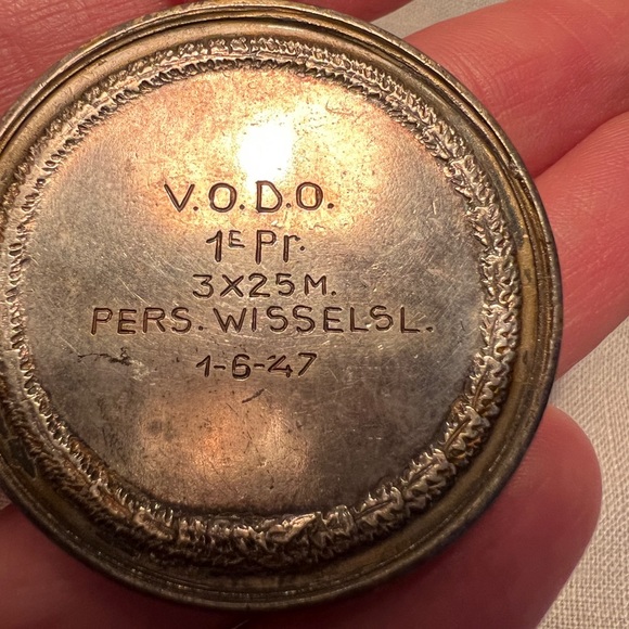 Rare large vintage 1940s silver swimming medal 1947 vintage medal sports - Picture 8 of 10